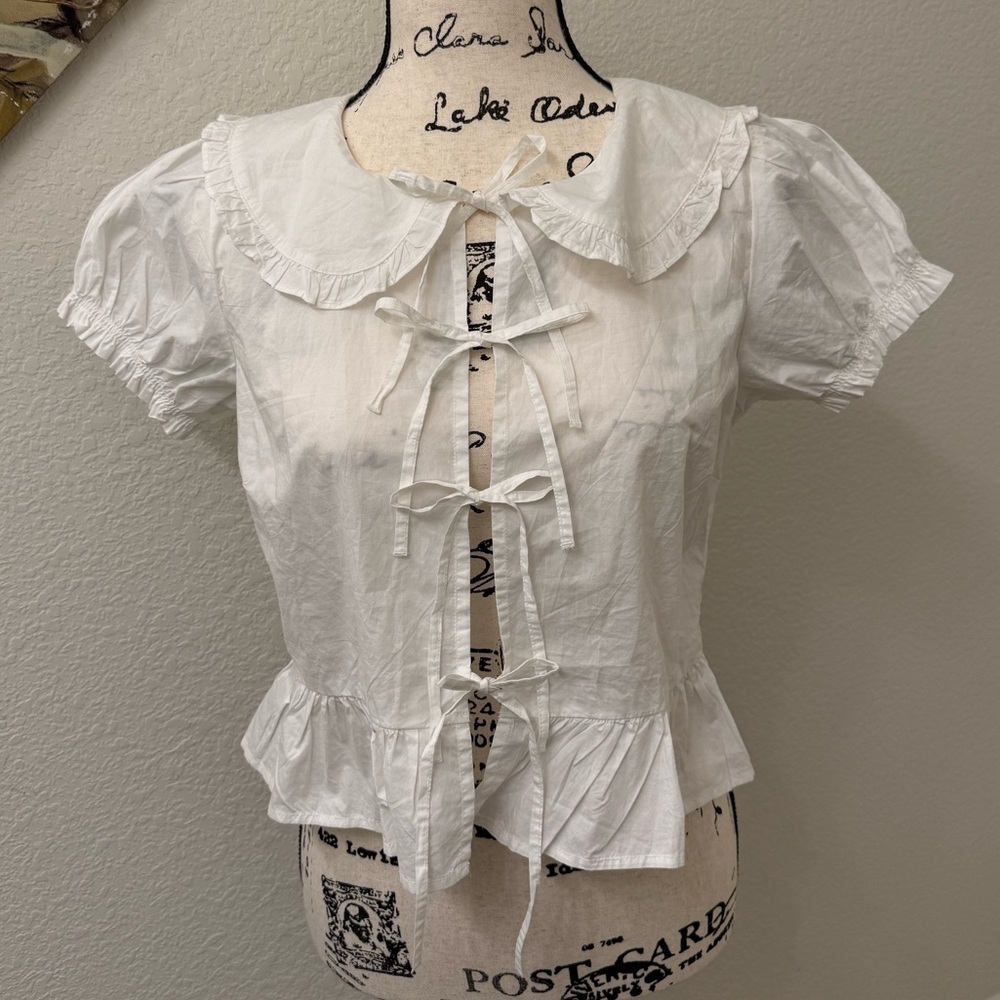 NWT American Eagle White Lace-Up Blouse sz S - Picture 2 of 6